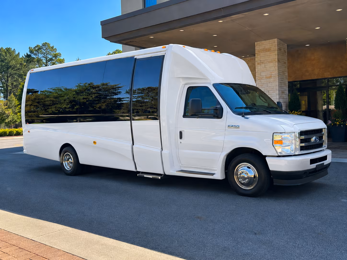 Garden Grove Wedding Transportation & Shuttle Service