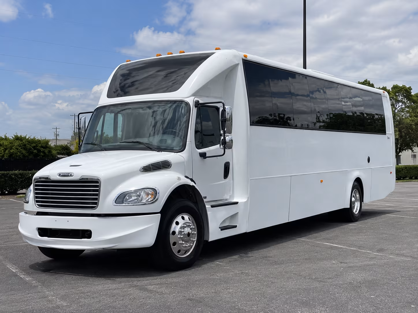 Irvine Winery Tour & Pub Crawl Transportation