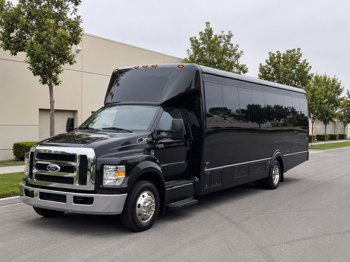 Santa Ana Birthday, Sweet 16, & Quinceañera Transportation party bus exterior