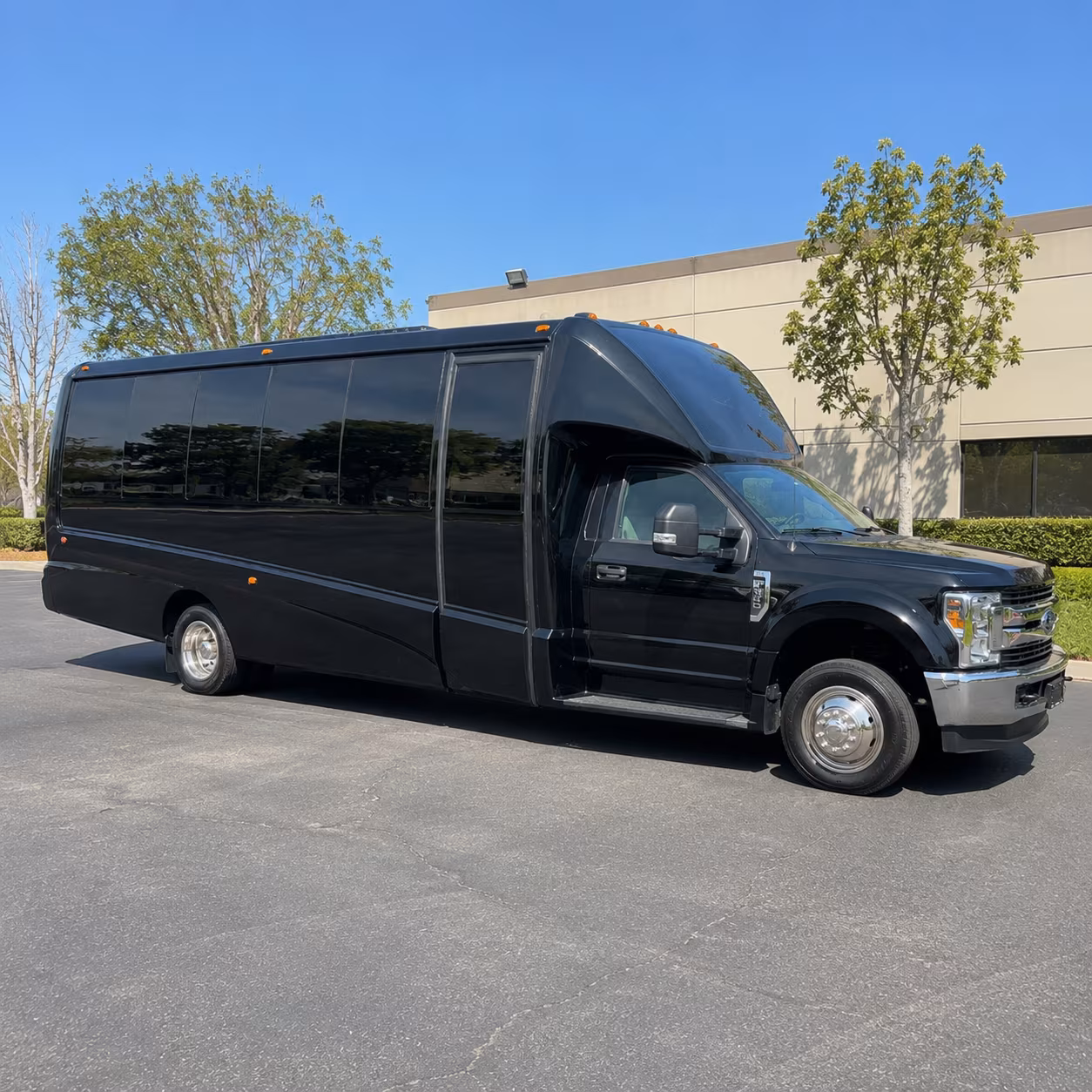 Santa Ana Winery Tour & Pub Crawl Transportation pickup coordination