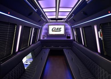 Fremont 18 Passenger Limo Bus Interior